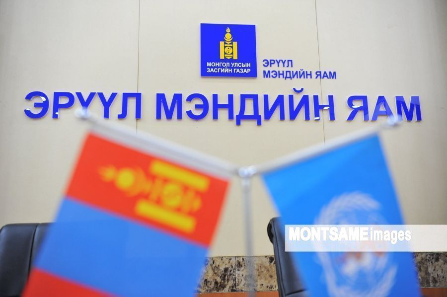 ШУУРХАЙ: БНСУ-аас ирсэн ЗУРГААН оюутныг тусгаарлалаа
