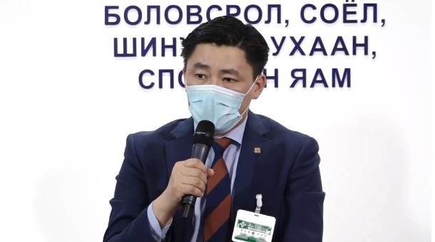 Эрхлэгч нарт сурагчдаа 100 хувь анги дэвшүүлэх үүрэг өглөө