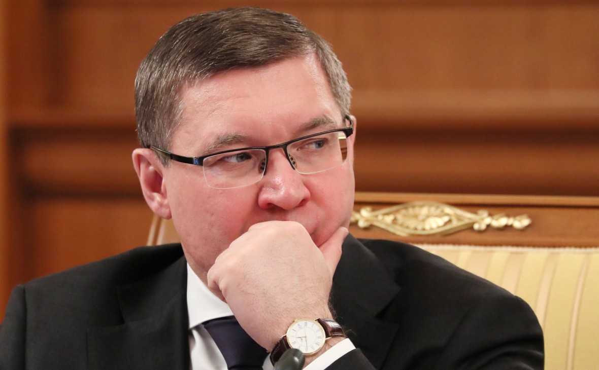 ОХУ-ын Барилга, хот байгуулалтын сайд халдвар авчээ