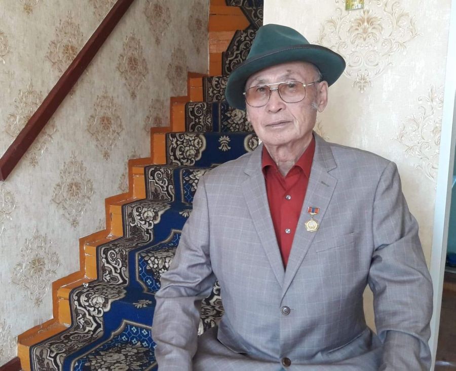 З.Цэвээнравдан: Үндэстэн тусгаар байхад гадаад үгээр ярих, бичих хэрэггүй