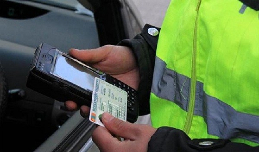 Согтуугаар хөдөлгөөнд оролцсон 110 жолоочид хариуцлага тооцов