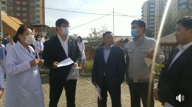 Хууль зөрчиж газар сунгасан асуудалд Нийслэлийн Засаг даргын үүрэг гүйцэтгэгч Ж.Батбаясгалан газар дээр нь ажиллаж холбогдох албаныханд үүрэг өгч байна