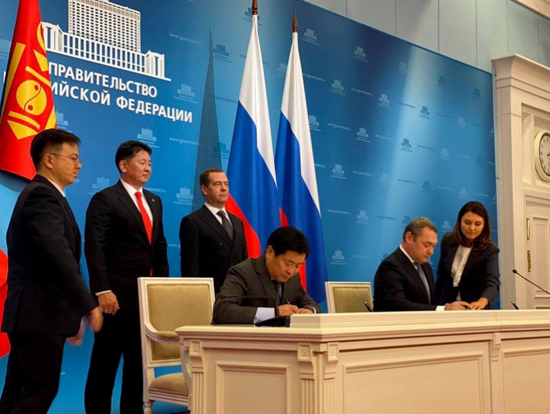 Монгол Улс хойд хөрштэйгөө харилцах харилцаанд түүхийн нэгэн том хуудас Ерөнхий сайд У.Хүрэлсүхийн Засгийн газрын үед нээгдсэн