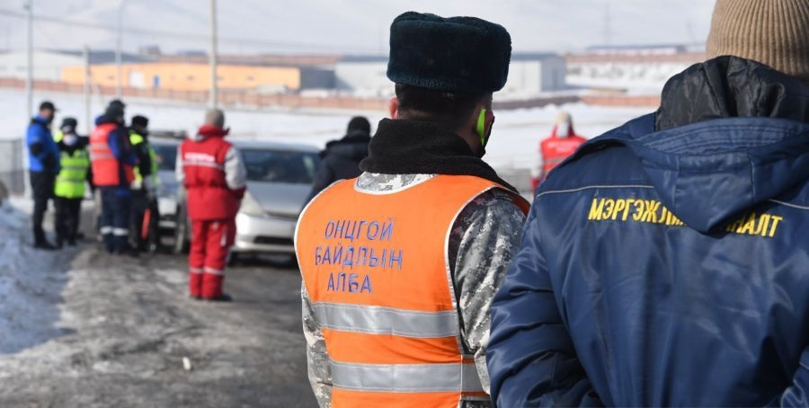Мэргэжлийн хяналтын 2200 алба хаагч цар тахлын нөхцөл байдалд хяналтын үүрэг гүйцэтгэн ажиллаж байна.
