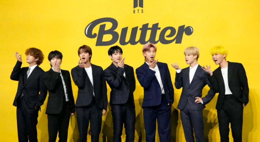 БНСУ-ын “BTS” хамтлагийн гурван гишүүн коронавирусээр халдварлажээ