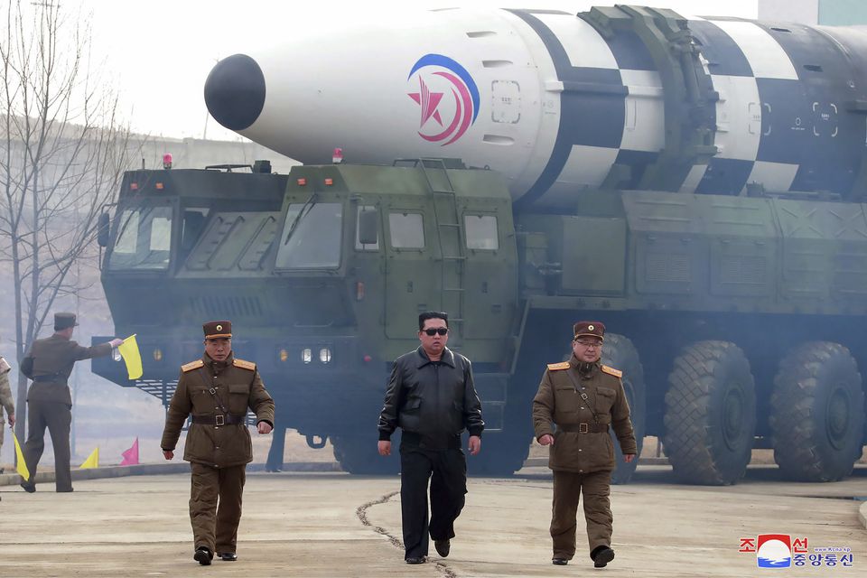 Хойд Солонгос Өмнөдийн гол гол цэгүүдийг “хайр найргүй” устгана