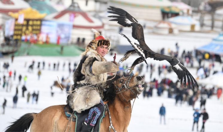 Бүргэдийн баяр энэ сарын 9, 10-ны өдрүүдэд болно.
