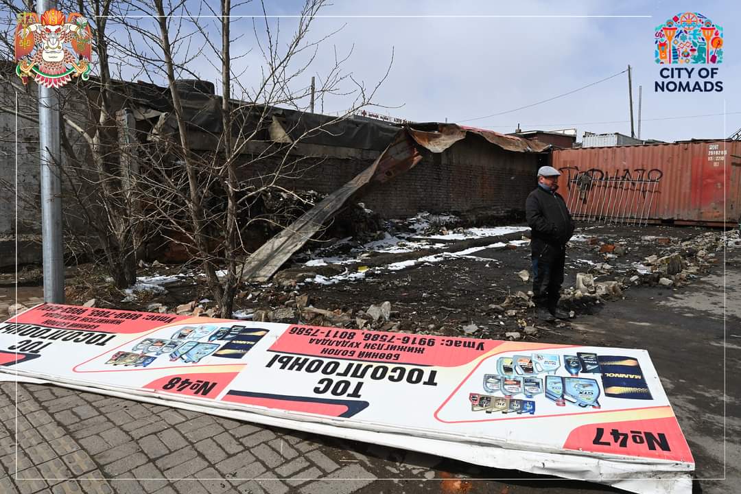 Шар хад, Да хүрээ захын орчимд нийтийн эзэмшлийн гудамж, талбайг хашаалсан зөрчилтэй 20 ААН-ийн 508 метр хашаа, хайсыг буулгалаа