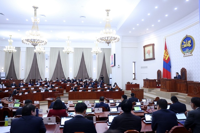 УИХ дахь АН-ын бүлэг хэлэлцэхээр товлосон гурван асуудлаар нэг өдрийн завсарлага авлаа