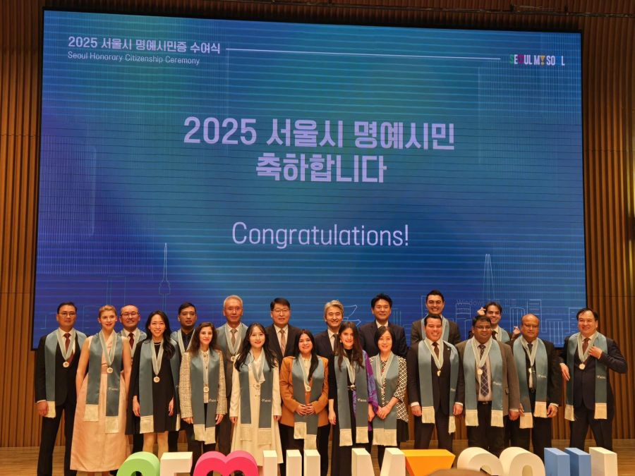 МИАТ компанийн төлөөлөгч Б.Энхбат Сөүл хотын “Хүндэт иргэн”-ээр өргөмжлөгдөв