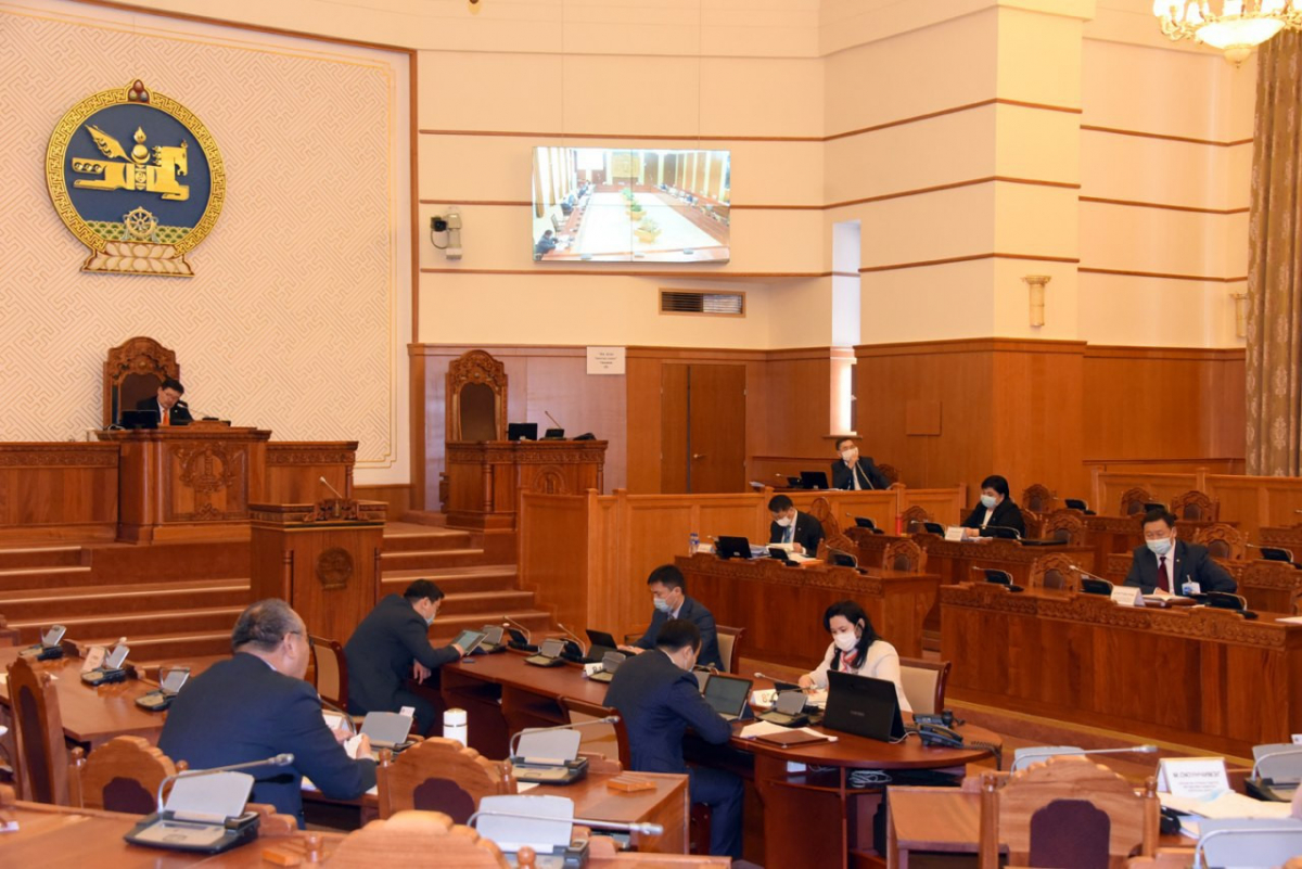 Эдийн засгийг идэвхжүүлэх төслүүдийг ЭЦСИЙН ХЭЛЭЛЦҮҮЛЭГТ шилжүүллээ