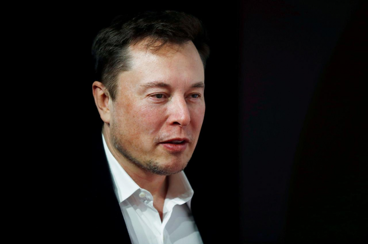 “Tesla” компани молекулын хувилагч машин бүтээнэ