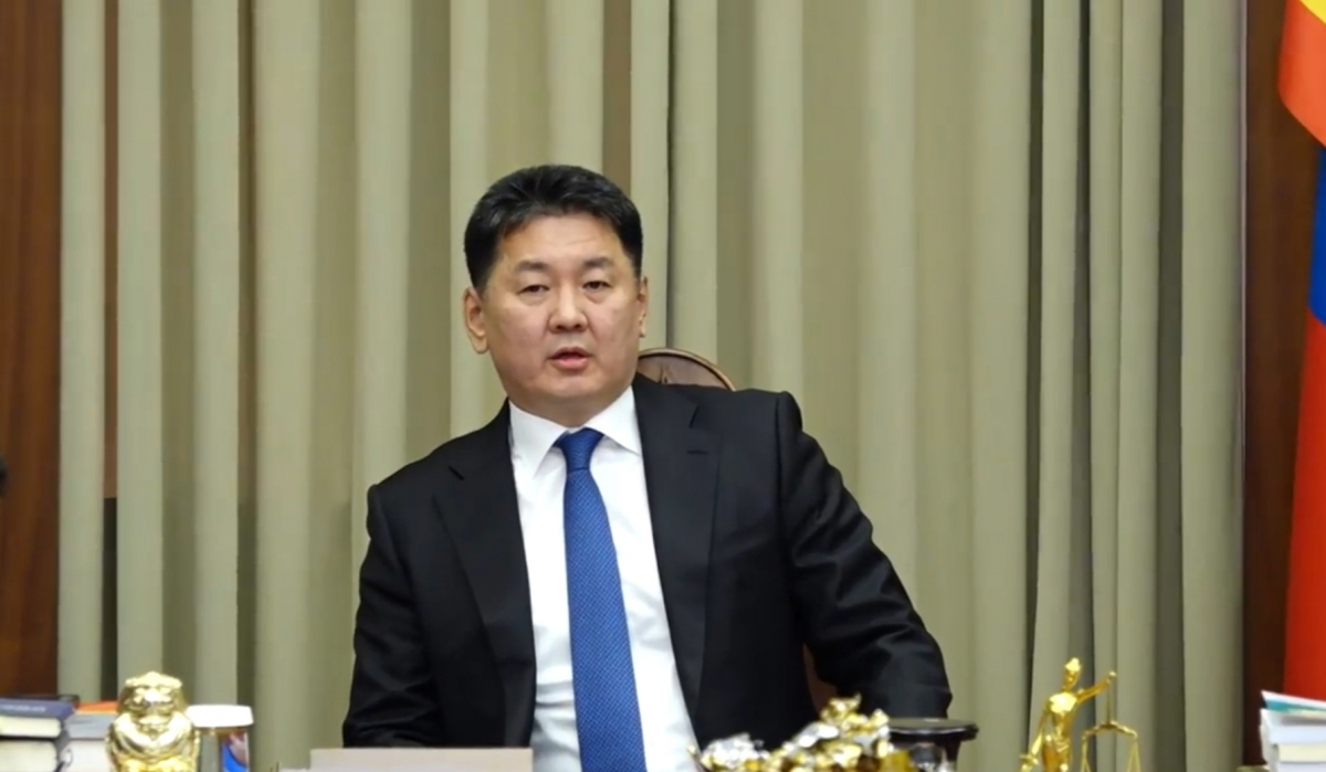 Ерөнхийлөгч У.Хүрэлсүх: Ниргэсэн хойно нь хашгирав гэдэг шиг л байдалтай байна