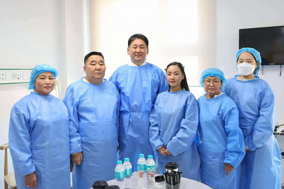 Улсын хоёрдугаар төв эмнэлэг ирэх оноос амьд донороос бөөр шилжүүлэн суулгана