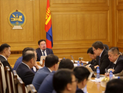 Авлигатай тэмцэх үндэсний хөтөлбөрийн хэрэгжилтийг эрчимжүүлэх Ажлын хэсгийн хурал боллоо