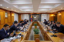 Эдийн засгийн эрх чөлөөний тухай анхдагч хуулийн төслийг УИХ-д өргөн барина