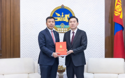 Төрийн болон албаны нууцын тухай хуулийн шинэчилсэн найруулгын төслийг өргөн мэдүүлэв