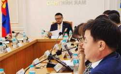 Гааль, Татвар, Хилийн боомтын захиргаанд албан даалгавар хүргүүлэв