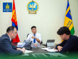 ХХААХҮ сайд Ц.Идэрбат  МАШҮХ-ны Ерөнхийлөгч А.Даваасүрэнг хүлээн авч уулзлаа.