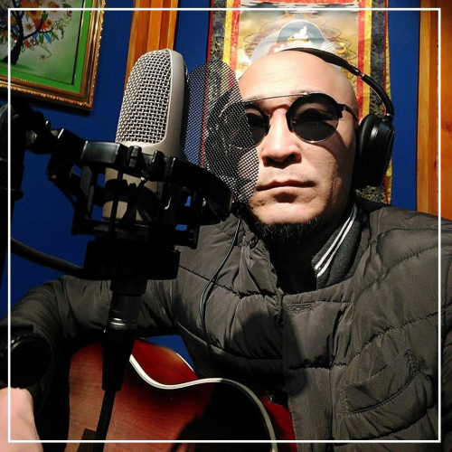 "Хүслийн тэнгэр" дуугаа шинэчлэн дууллаа DUET Хамтлагийн дуучин М.Мунаа