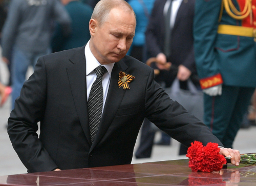 В.Путин Дэлхийн хоёрдугаар дайны тухай нийтлэл бичжээ