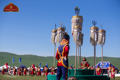 Тавын даваанд үлдсэн аймаг, цэргийн цолтнууд