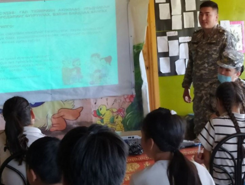 Гамшгаас хамгаалах мэдлэг олгов