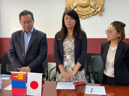 Жайка олон улсын байгууллагаас халдвар хамгааллын хэрэгсэл хандивлав