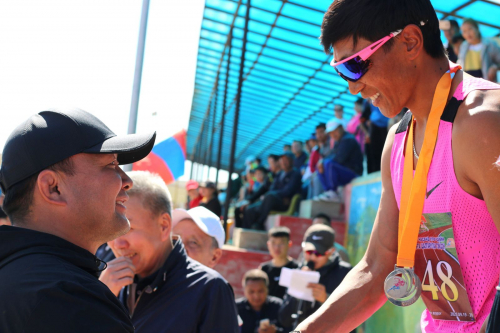 Н.Түвшинбаяр хөнгөн атлетикийн УАШТ-ий нээлтэд оролцлоо