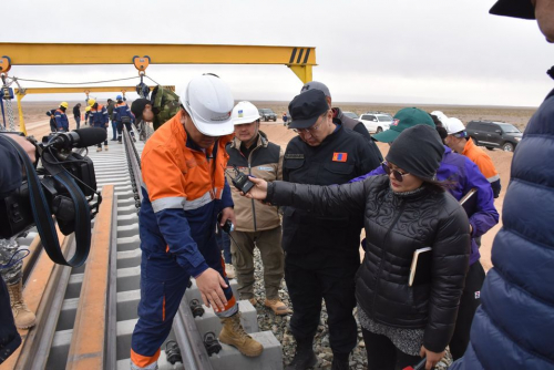Тавантолгой-Гашуунсухайт чиглэлийн төмөр замын ажилтай танилцав