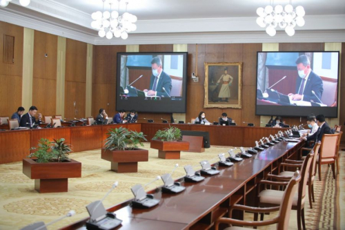 Ерөнхийлөгчийн сонгуулийн тухай хуулийг эцэслэн хэлэлцэв