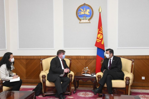 УИХ-ын гишүүн Б.Энхбаяр БНПУ-ын Элчин сайдыг хүлээн авч уулзав