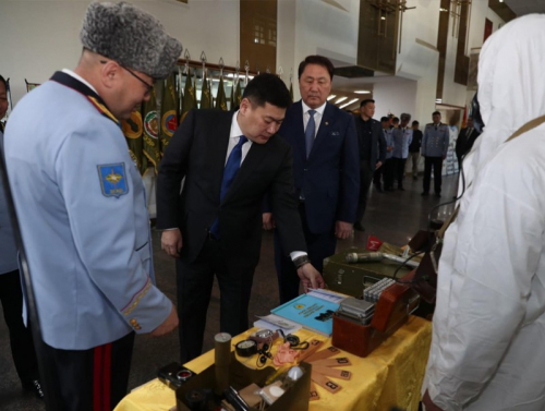 Ерөнхий сайд Л.Оюун-Эрдэнэ өнөөдөр БХЯ, Зэвсэгт хүчний бие бүрэлдэхүүнтэй уулзаж байна.