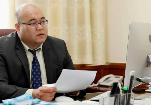 Хуульч Б.Гүнбилэг: Тэр хэсэг хүмүүс ТӨРИЙН ТЭРГҮҮНИЙГ баллаж байна шүү !!!