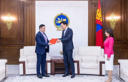 УИХ-ын чуулганы хуралдааны дэгийн тухай хуульд нэмэлт, өөрчлөлт оруулах тухай хуулийн төслийг өргөн мэдүүлэв