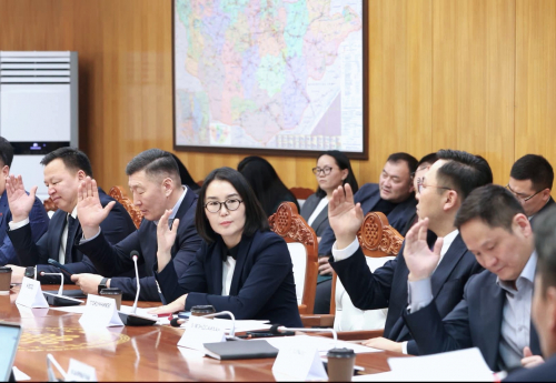 Хурдан болон жороо морины уяач, шагайн харваачдад улсын цол олгуулна