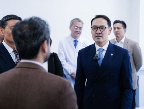 Эрүүл мэндийн сайд Э.Батшугар ХӨСҮТ-д ажиллав